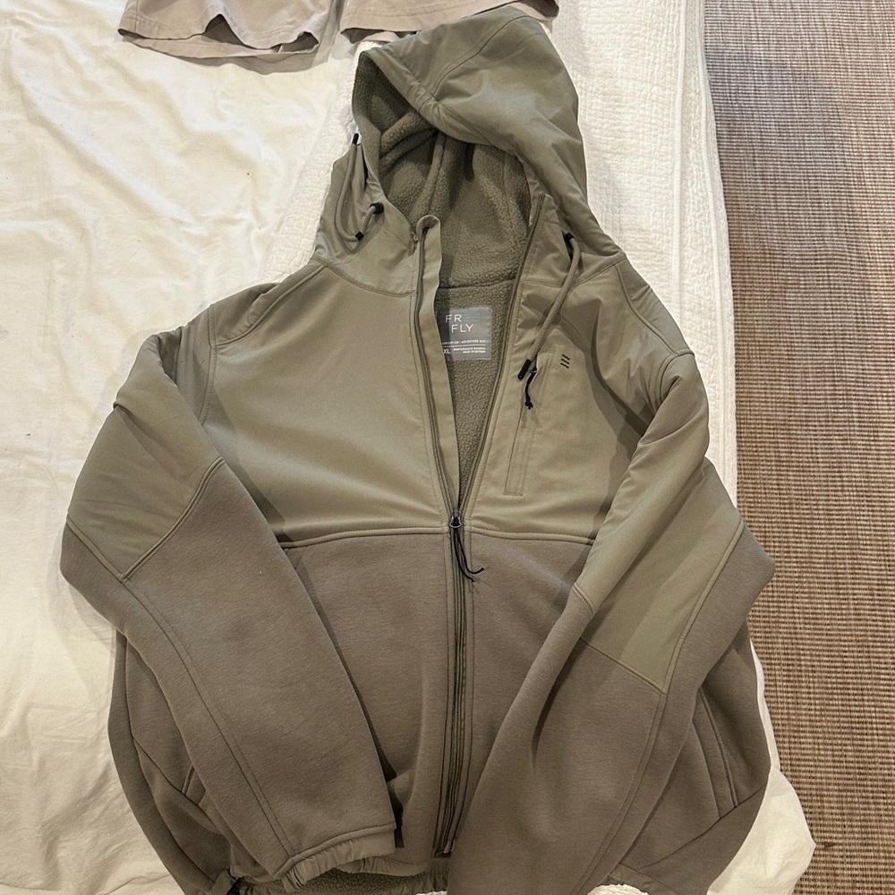 Free Fly Apparel Men's Two-Tone Green Performance Jacket